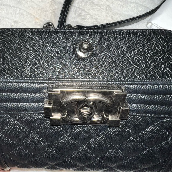 Caviar Quilted Small Boy Flap Black - Picture 10 of 11